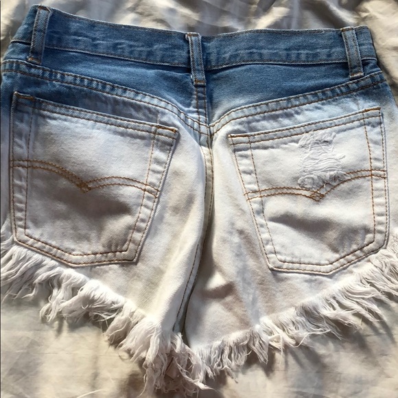 Washed shorts - Picture 2 of 2